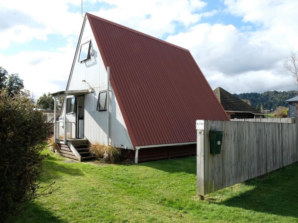 Central Ski Chalet - Ohakune Holiday Home Esterno foto